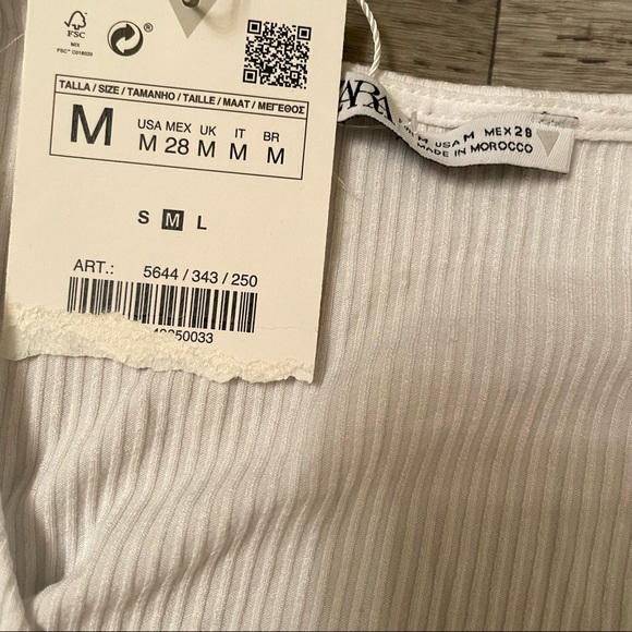 NWT Zara white wrap top with sheer organza puff sleeve - Picture 10 of 10